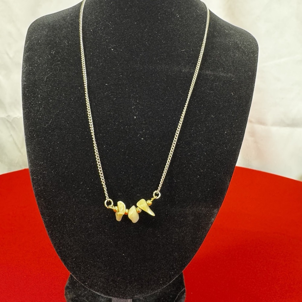 Vintage Gold Tone Necklace‎ With 3 Ivory Stones